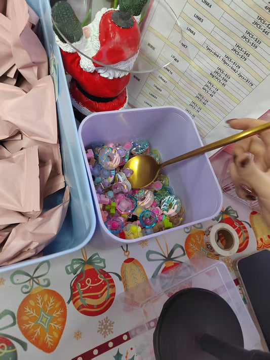 LINK -  LUCKY SCOOP !!